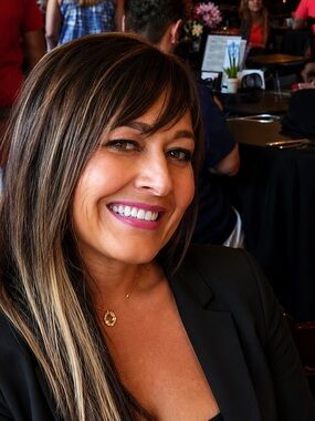 Meet your Posher, Cindy